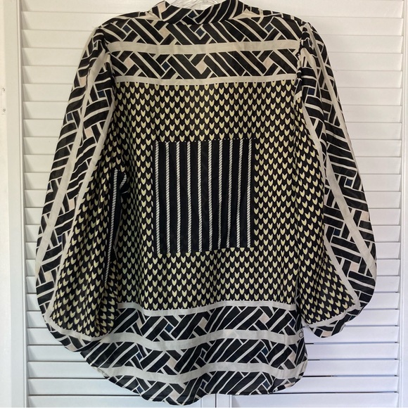 Diane von Furstenberg Multipattern Silk/Cotton Blouse Sz 6 - Picture 4 of 6